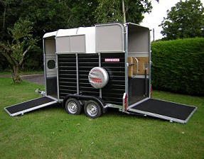 Horseboxes / Trailers